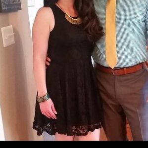 Miami Black A-Line Sleeveless Dress for Wedding Guest